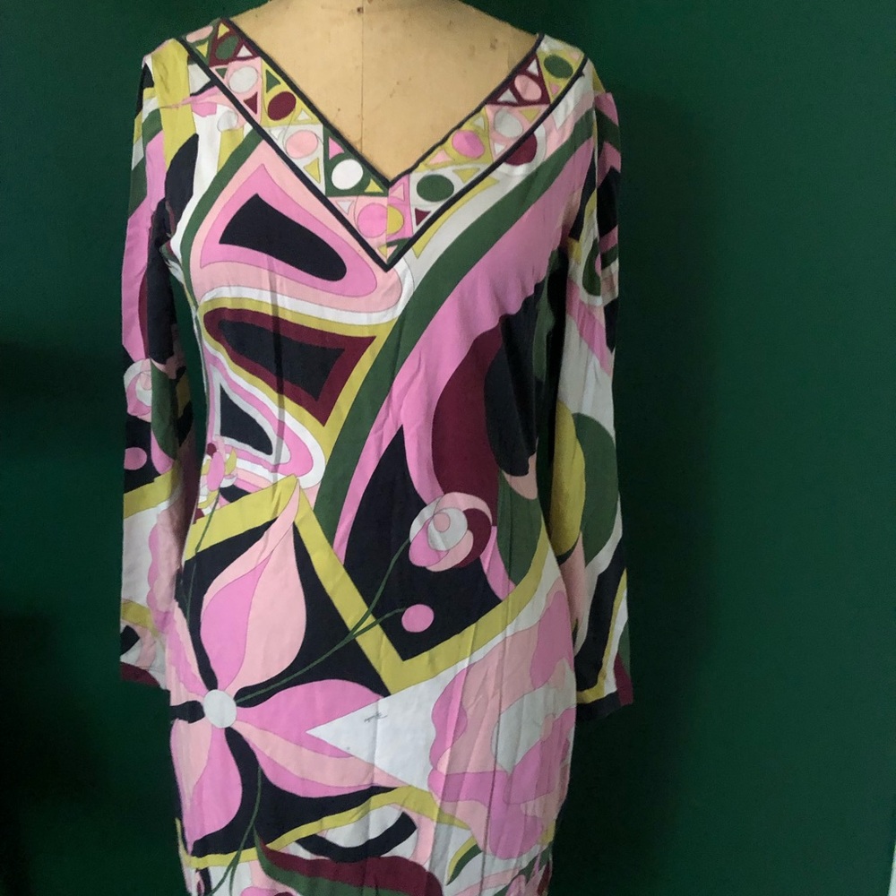 Emilio Pucci used classic dress